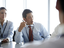 ビジネスパーソンとの刺激的な出会いが、関心領域を広げ、考え方や行動を変える